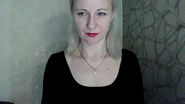 Katerina-Kissa online show from May 4, 6:59 pm