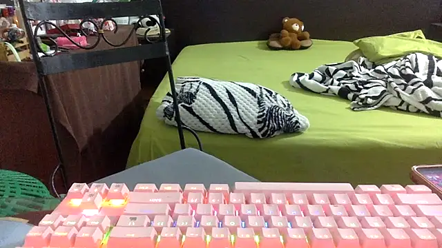 mommy-Milf online show from April 26, 2:09 am