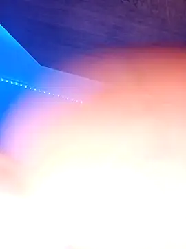 Hugo1993 online show from March 5, 3:46 am