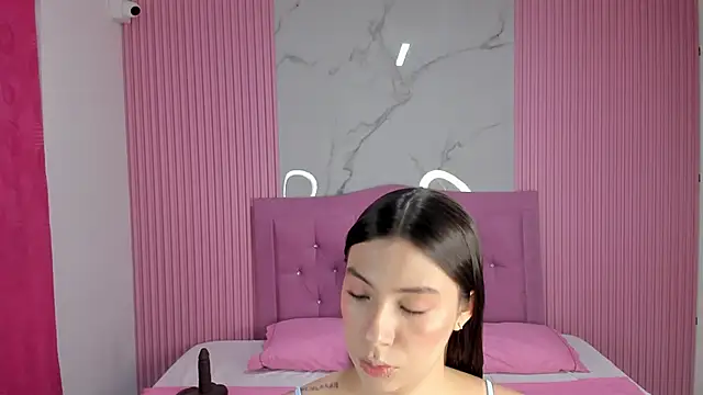 Mily17  online show from April 22, 11:01 am