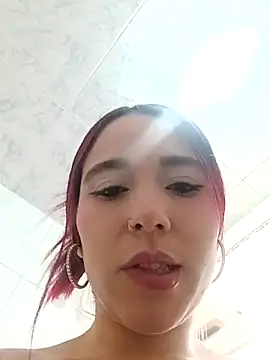 LavaGirl07 online show from March 10, 5:40 pm