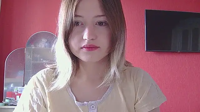 Snapshot of Beloved_Mary chatting on July 8, 8:19 am Beloved Mary online show from July 8, 8:19 am