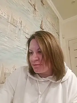 LaraHarper online show from March 10, 10:59 pm