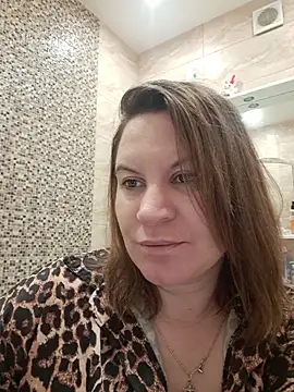 LaraHarper online show from April 29, 9:32 pm