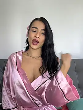 Bella Smithe online show from June 24, 5:56 pm