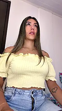 Snapshot of stefanyqueen69 chatting on August 9, 10:36 pm stefanyqueen69 online show from August 9, 10:36 pm