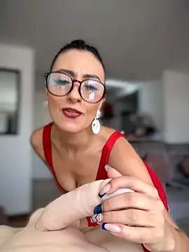 Emma Reyes online show from March 12, 2:23 pm