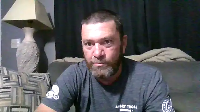 Beaededpainter online show from May 31, 11:39 pm