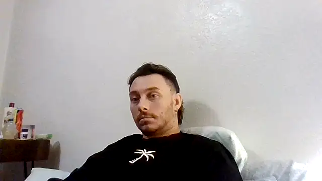 TallHungandCloudy69 online show from March 6, 1:57 am