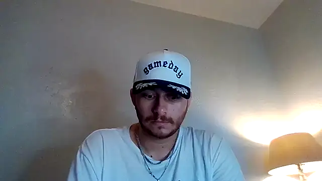 TallHungandCloudy69 online show from March 18, 1:09 am