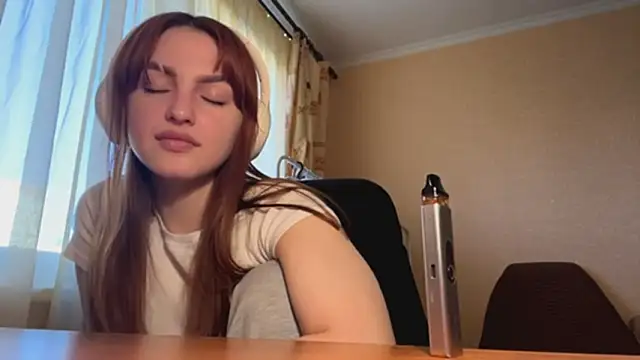 ArvillaFinton online show from March 17, 6:17 am