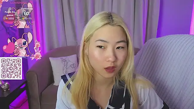 YunnaLuv online show from March 16, 12:49 am