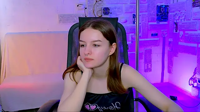 KellieBanshe online show from June 9, 4:24 am