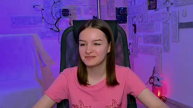 KellieBanshe online show from June 15, 4:58 am