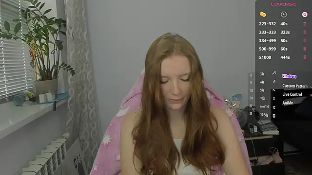 Snapshot of Mary_Blu chatting on November 5, 9:31 am Mary Blu online show from November 5, 9:31 am