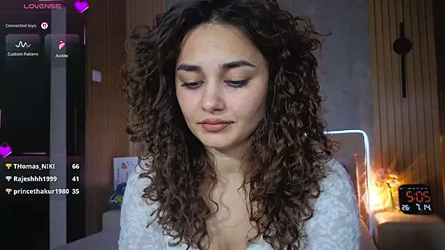 Snapshot of KatarinaHeaven chatting on July 14, 2:05 am KatarinaHeaven online show from July 14, 2:05 am