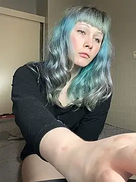 AlexaGudz online show from May 16, 9:13 pm
