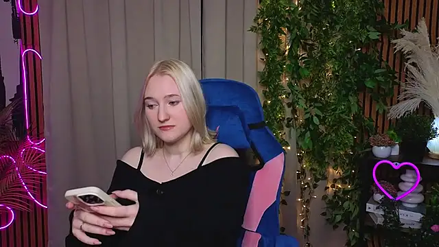 SharonRodriguez online show from March 23, 8:51 am