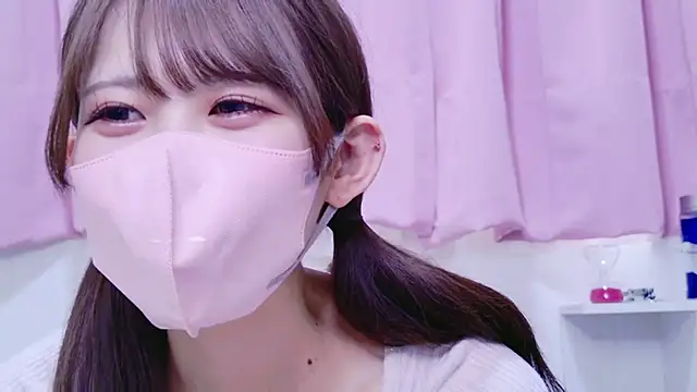 EMIRI 0426 online show from March 18, 4:37 am