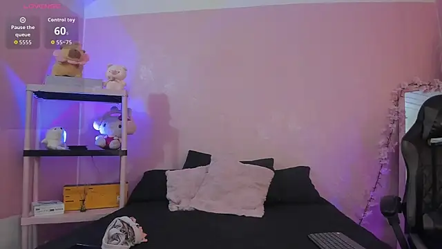 Emily Roussee online show from July 8, 11:37 am