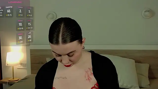HermioneMoon online show from April 29, 3:27 pm