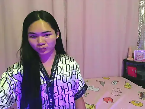 rainexox1 online show from April 24, 6:05 am