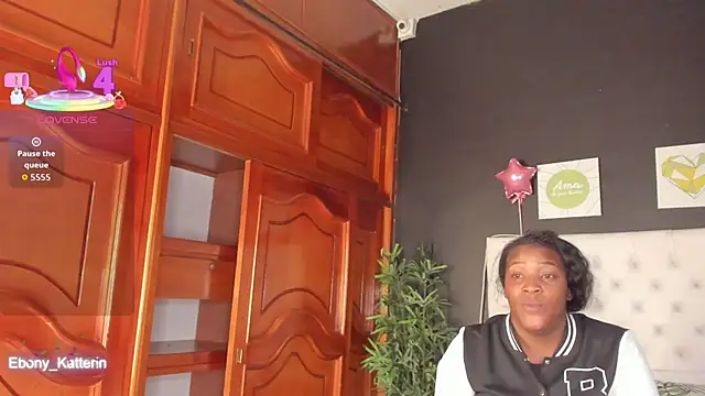 ebony katterin online show from May 1, 11:15 am