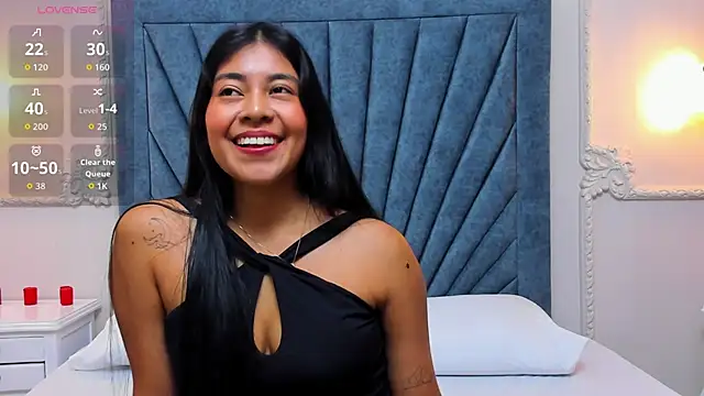 Leandra-Johnson online show from March 14, 12:10 pm