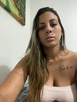 kifanyy online show from May 6, 3:02 am