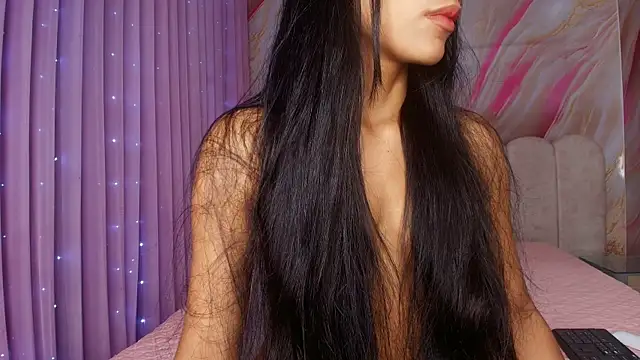 lizza ferreti online show from July 29, 11:52 am