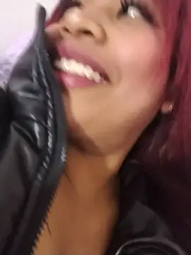 Snapshot of Cherry_Charlottee chatting on June 6, 7:51 pm Cherry Charlottee online show from June 6, 7:51 pm