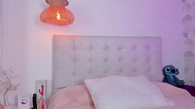 Vanessa cruz 18 online show from July 8, 11:09 pm