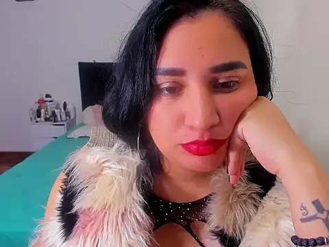 Alice RouseSg online show from March 11, 9:04 am