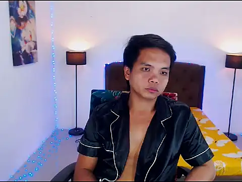 IANhARDfUcker online show from March 8, 2:15 am