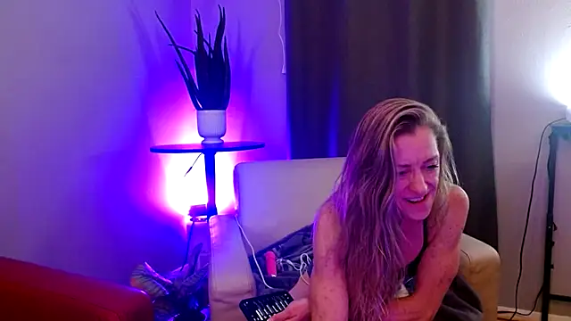 Saigecoach1 online show from May 1, 2:38 am