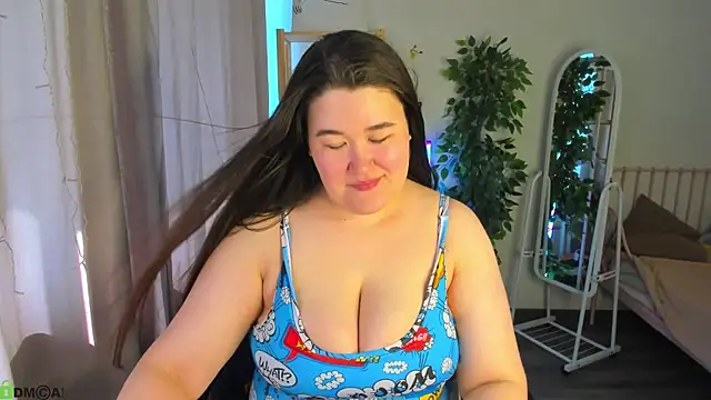 Snapshot of Miss_Triss chatting on June 24, 8:46 am Miss Triss online show from June 24, 8:46 am