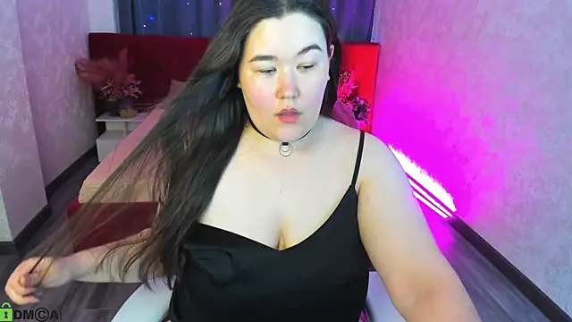 Snapshot of Miss_Triss chatting on June 30, 9:21 am Miss Triss online show from June 30, 9:21 am
