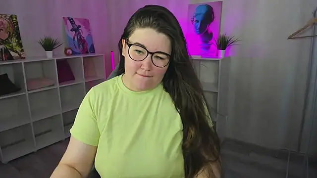 Snapshot of Miss_Triss chatting on July 30, 9:19 am Miss Triss online show from July 30, 9:19 am