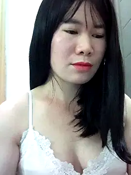 Bondgirl 9 online show from June 11, 5:11 pm