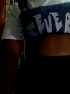 Xyzbiggyal online show from March 15, 10:32 am