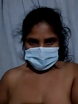 Snapshot of nilkirilli chatting on March 14, 3:17 pm nilkirilli online show from March 14, 3:17 pm