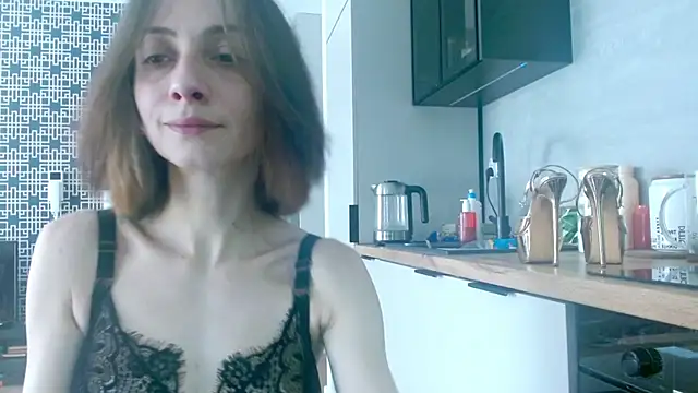 misssweet online show from March 12, 11:38 am