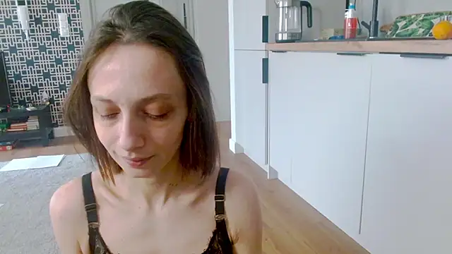 misssweet online show from March 16, 11:03 am