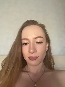 Little Candy 18 online show from May 21, 5:47 am