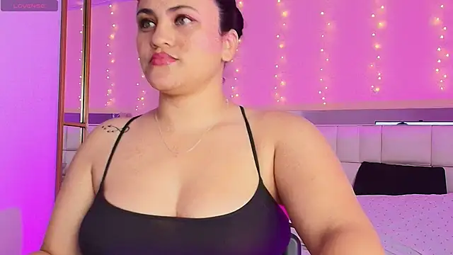 lulu vegha online show from March 9, 11:47 am