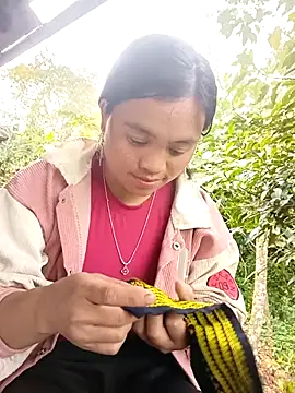 Mayxinh love online show from March 23, 9:02 am