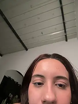 Nicole Cute04 online show from June 14, 5:31 am
