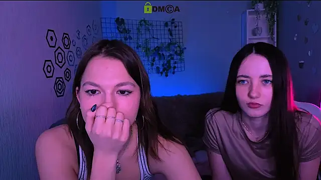 Snapshot of liana_best chatting on April 3, 1:31 pm liana best online show from April 3, 1:31 pm