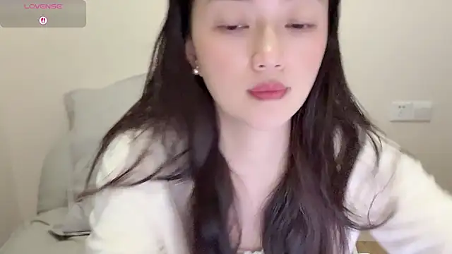 Snapshot of jinxiyao01 chatting on June 21, 2:30 pm jinxiyao01 online show from June 21, 2:30 pm