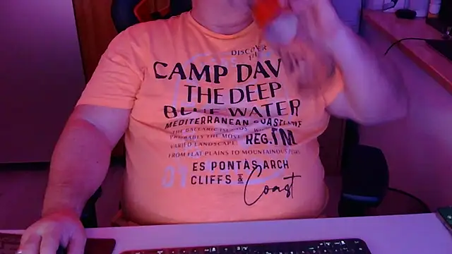 Blase Hase123 online show from March 3, 6:25 pm